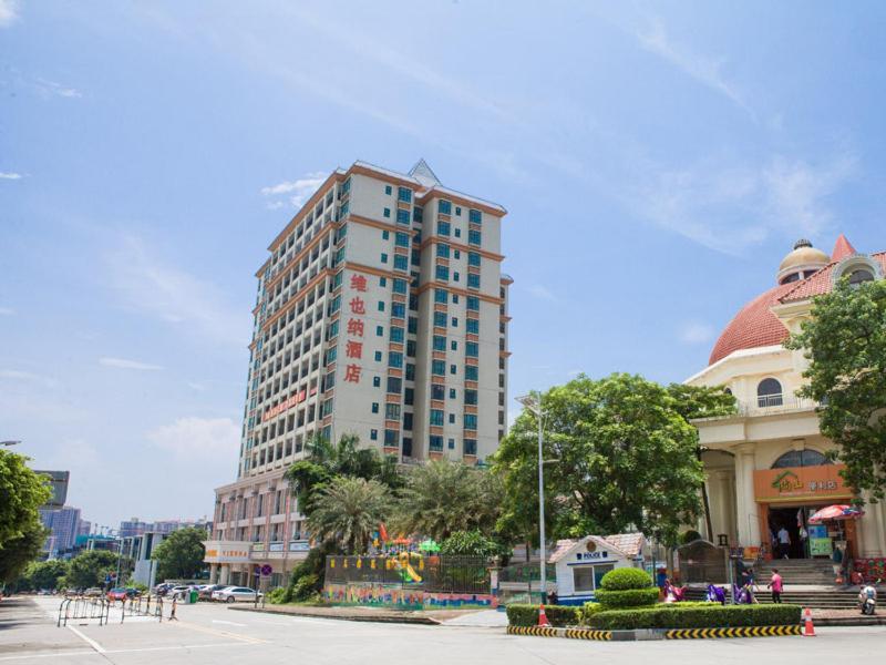 Vienna Classic Hotel Qingyuan Taihe Ancient Cave Scenic Area Exterior photo