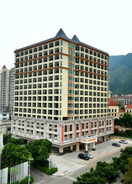 Vienna Classic Hotel Qingyuan Taihe Ancient Cave Scenic Area Exterior photo