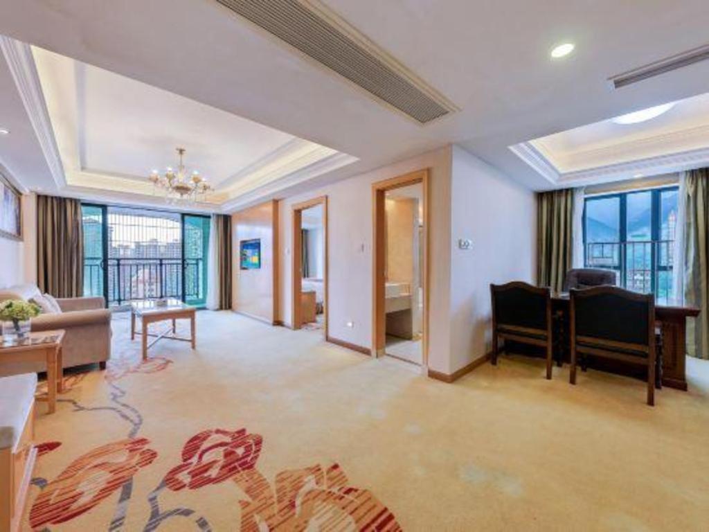 Vienna Classic Hotel Qingyuan Taihe Ancient Cave Scenic Area Exterior photo